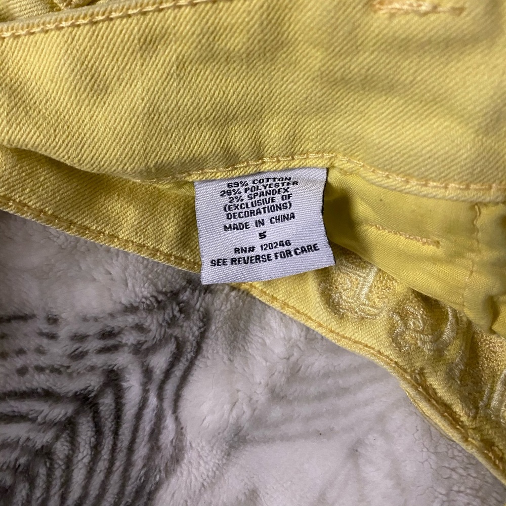 Yellow mini short - Picture 3 of 3